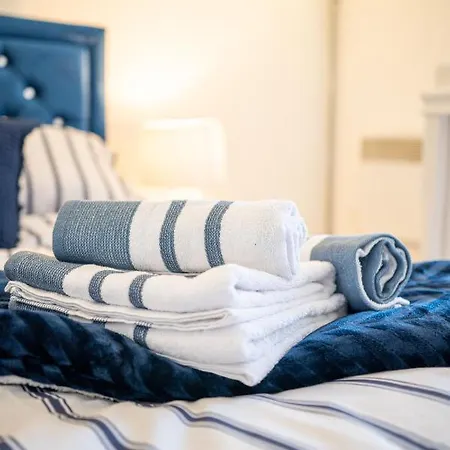 Bv Kirkstall 1 Bedroom Free Private Parking Лідс