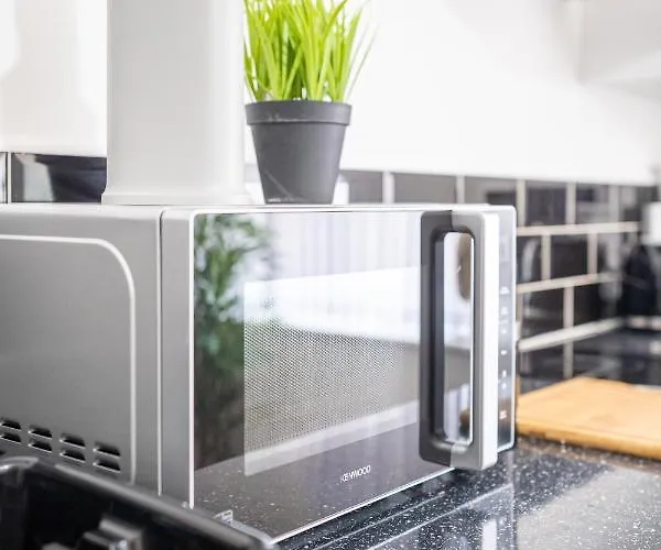 Apartamento Bv Kirkstall 1 Bedroom Free Private Parking *