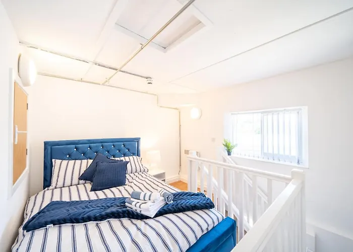 Apartamento Bv Kirkstall 1 Bedroom Free Private Parking