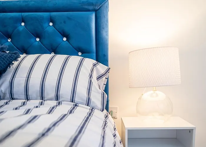 Bv Kirkstall 1 Bedroom Free Private Parking *