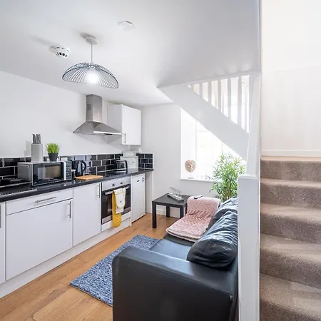 公寓 Bv Kirkstall 1 Bedroom Free Private Parking 利兹